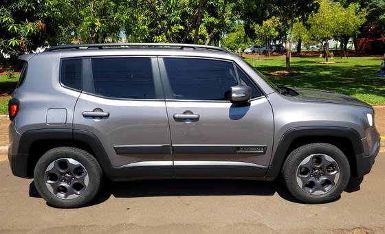 JEEP RENEGADE 1.8 16V FLEX 4P AUTOMÁTICO
